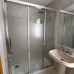 Amplio Y Comodo A 15 Minutos Del Centro Con Piscina Y Pistas De Tenis *