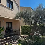 Ferienhaus Amplio Y Comodo A 15 Minutos Del Centro Con Piscina Y Pistas De Tenis