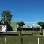 Hébergement de vacances Amplio Y Comodo A 15 Minutos Del Centro Con Piscina Y Pistas De Tenis