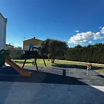 Amplio Y Comodo A 15 Minutos Del Centro Con Piscina Y Pistas De Tenis * Saragosse