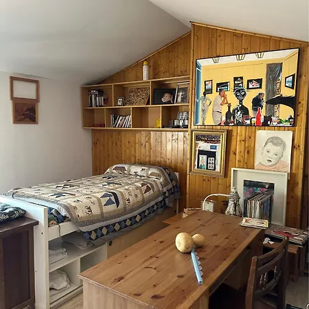 Tatil Evi Amplio Y Comodo En Con Pistas De Tenis *