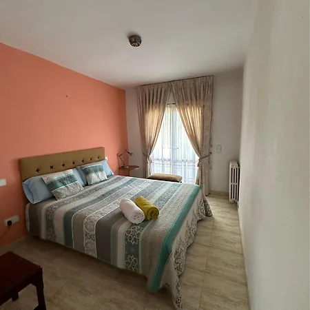 Holiday home Amplio Y Comodo En Con Piscina Y Tenis