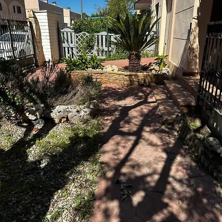 Amplio Y Comodo A 15 Minutos Del Centro Con Piscina Y Pistas De Tenis Saragossa