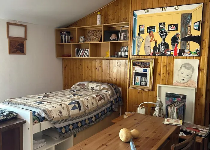 펜션 Amplio Y Comodo En Con Pistas De Tenis *