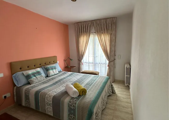 펜션 Amplio Y Comodo En Con Pistas De Tenis